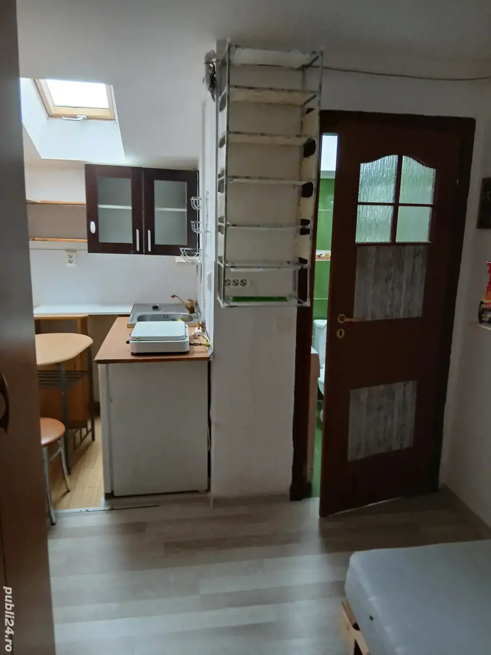 Garsonieră lângă școala de poliție 