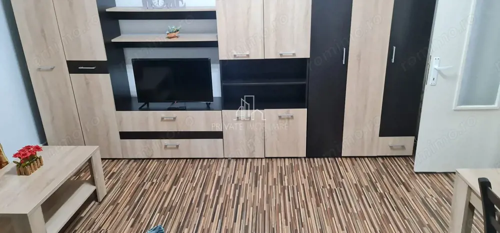 Apartament 2 Camere cu curte de Inchiriat, Zona Cetate/Cornisa