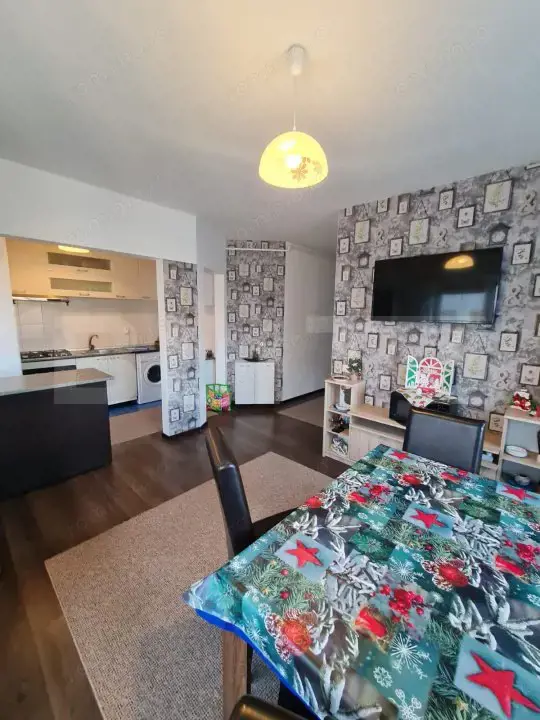 Apartament de vanzare, cu 3 camere, 65mp, parcare, zona Stejarului Apartament de vanzare, cu 3 camere, 65mp, parcare, zona Stejarului