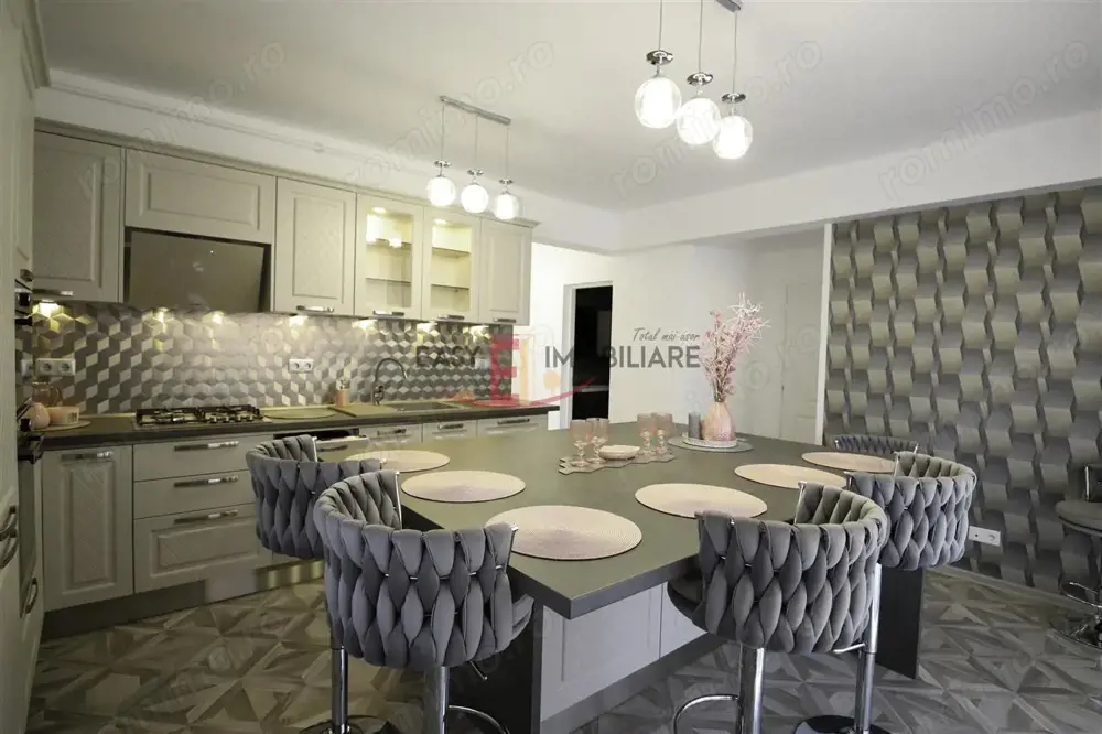 Apartament nou 3 camere, de lux, etaj 1, bloc nou,  parcare subterana