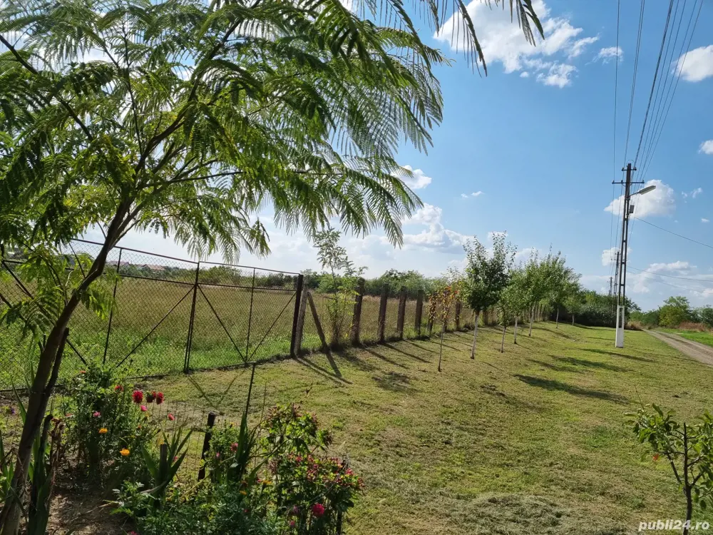 vand teren intravilan 