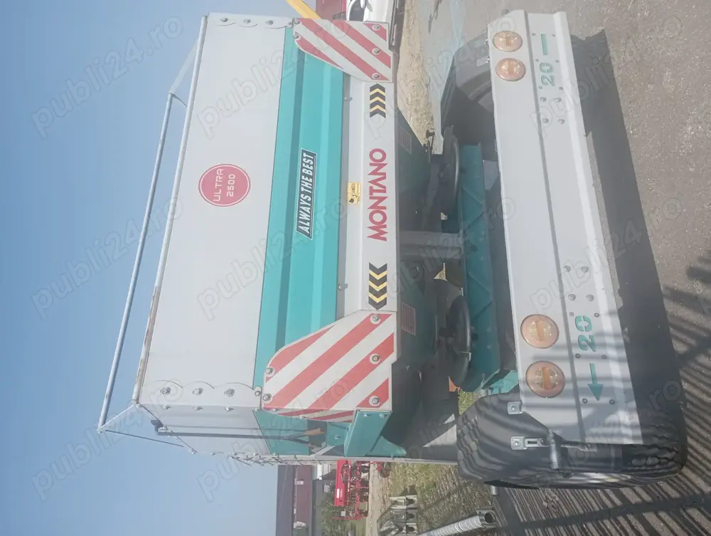 Mașina de împrăștiat ingrasaminte