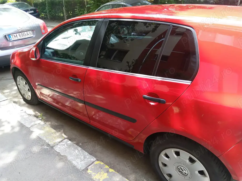 vand golf 5 benzina