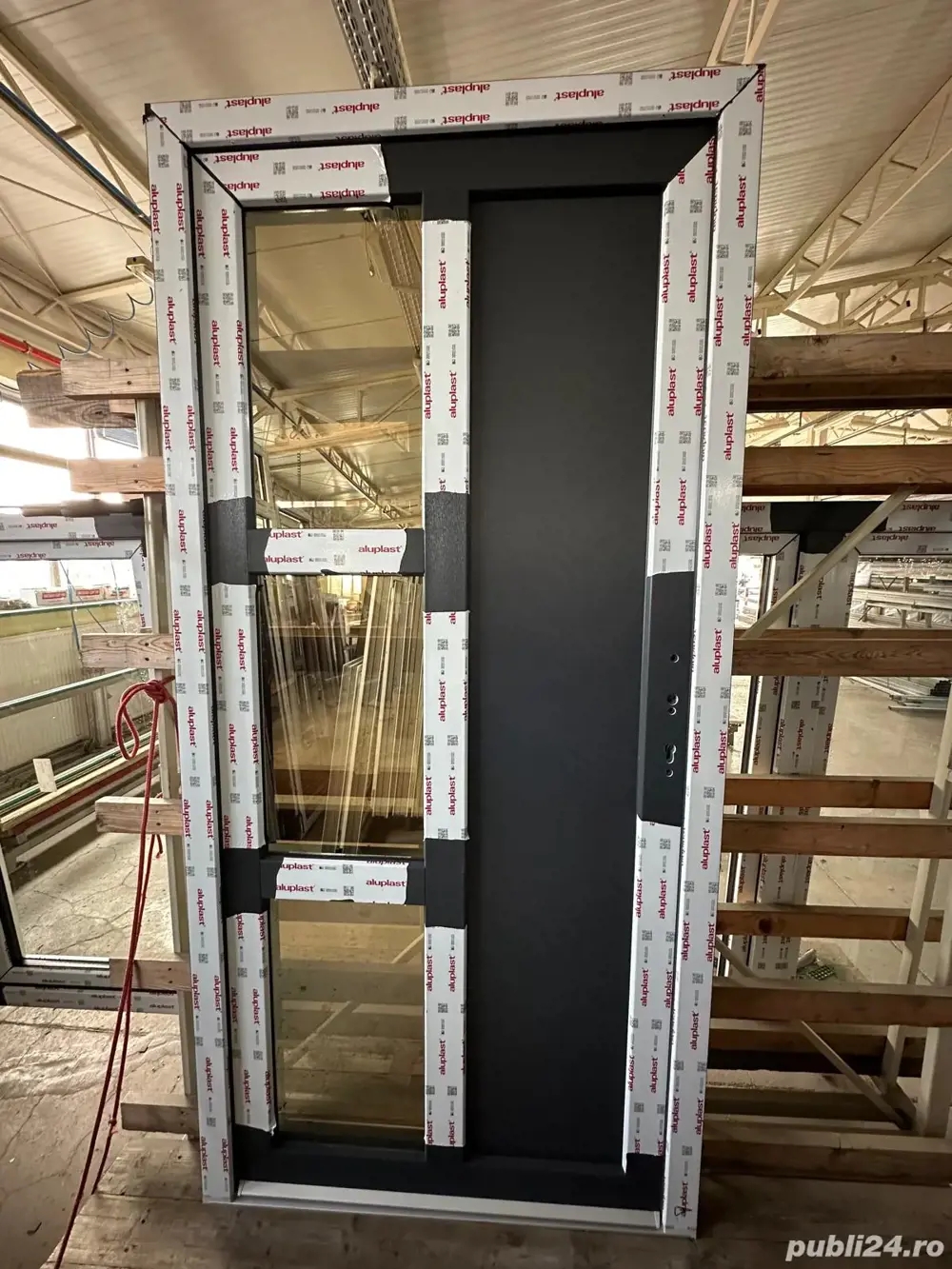 Ușă PVC tripan noua