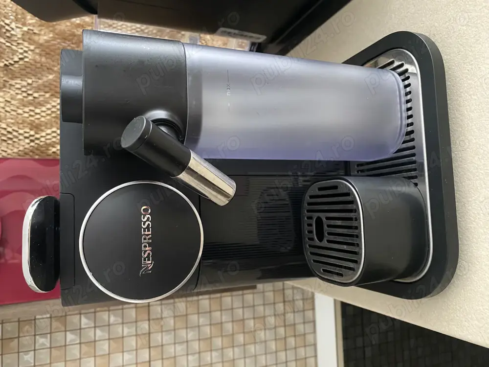 Espressor Nespresso Gran Latissima negru