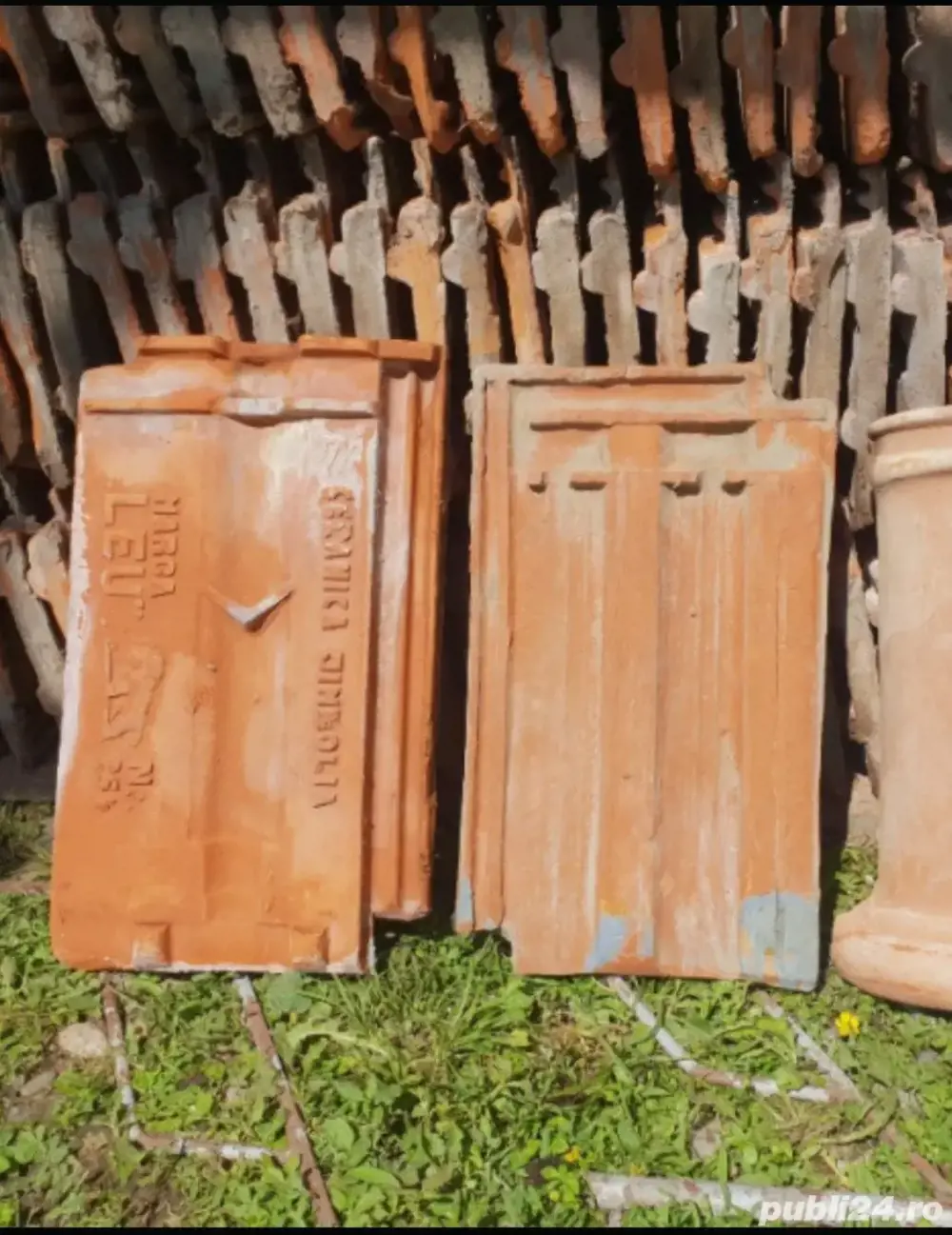 țigle ceramice 350 lei toate 