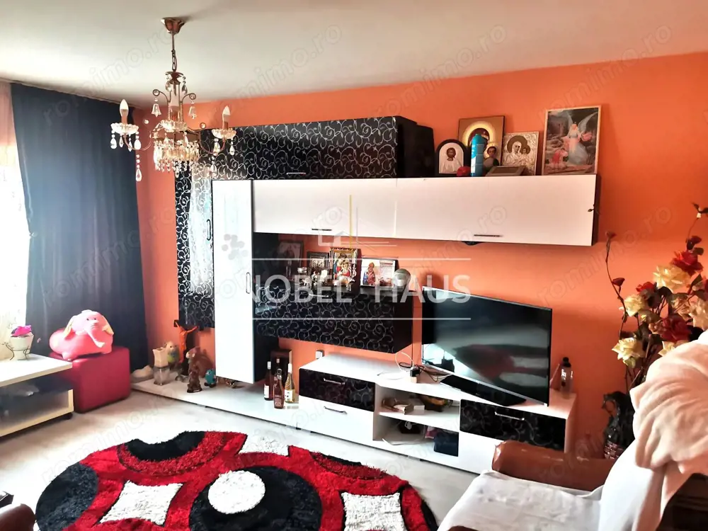 Apartament 3 camere, et 4, decomandat, Barlad, zona Gara - Recumed