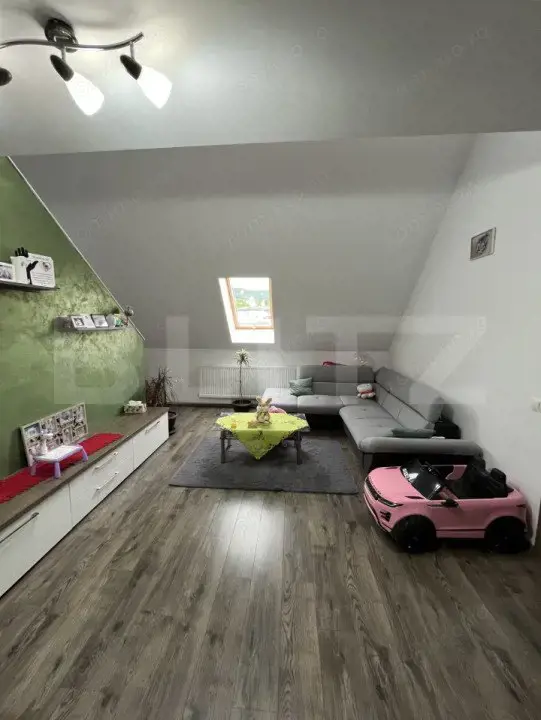 Apartament de vanzare, cu 4 camere, 119 mp, Bistrita