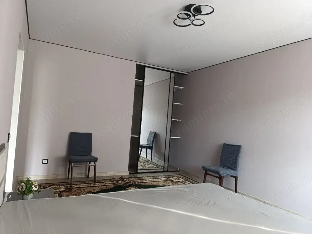 Se ofera spre inchiriere garsoniera in zona Politehnica