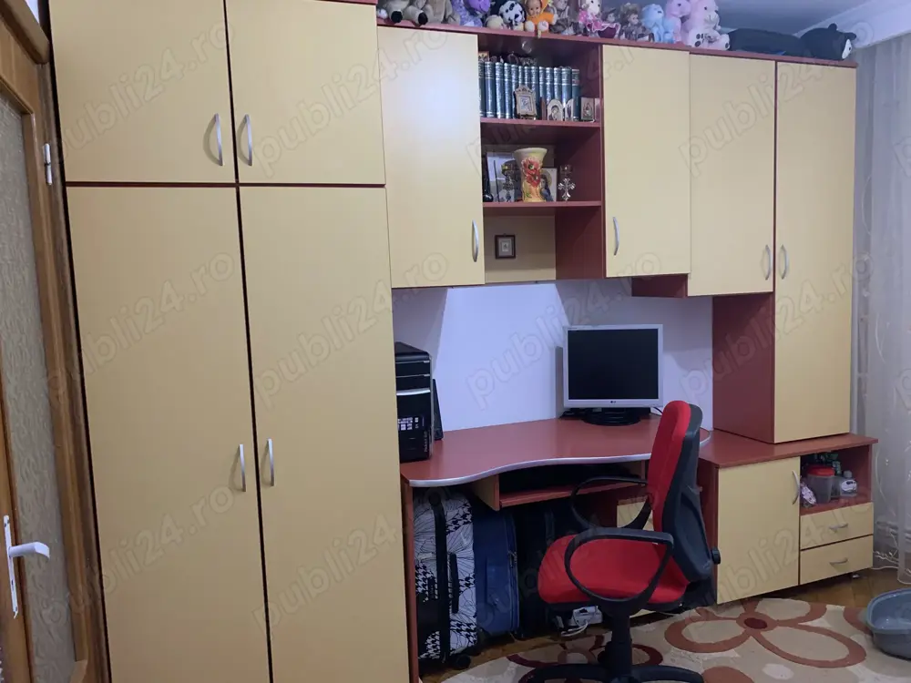 Mobil  tineret pentru dormitor