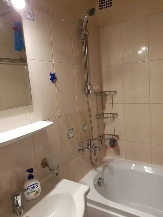 Garsoniera de inchiriat-metrou Pacii