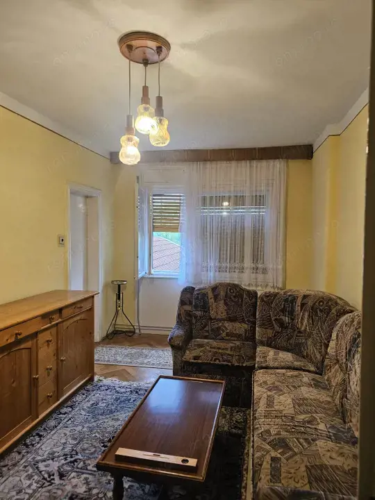 CASA 5 CAMERE ZONA GARII 