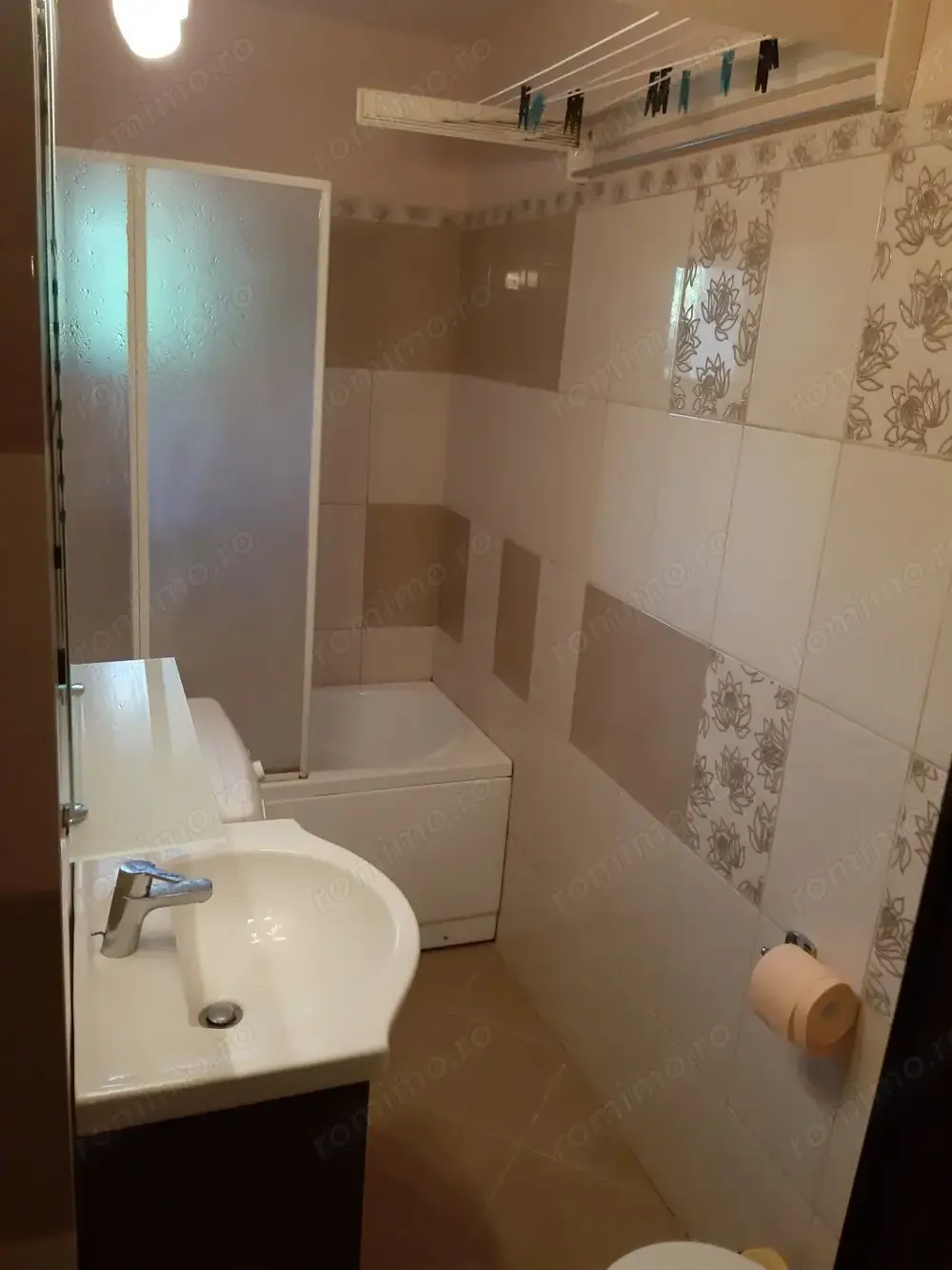 garsoniera renovata situata in zona Titan