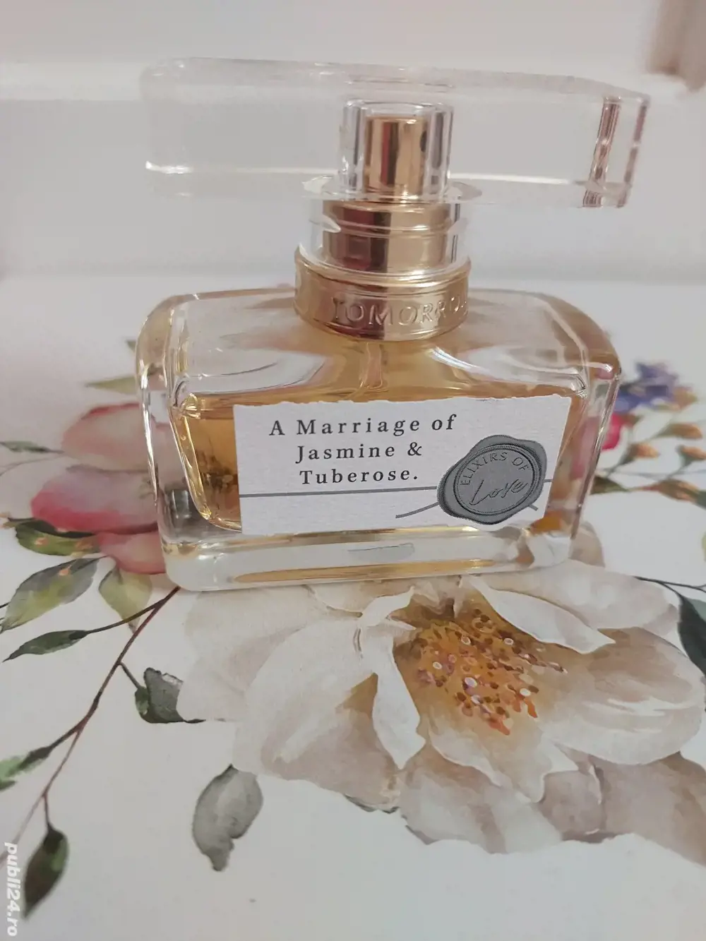 Esenta de parfum Avon Jasmine & Tuberose