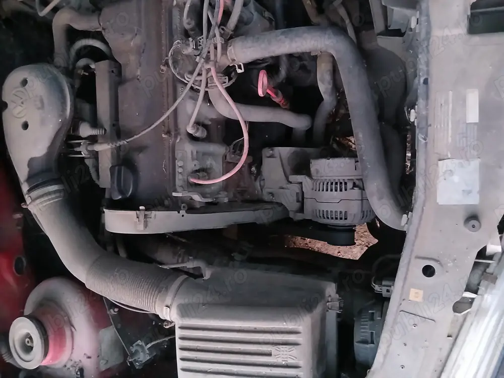 dezmembrez golf 3 1,8 benzina 