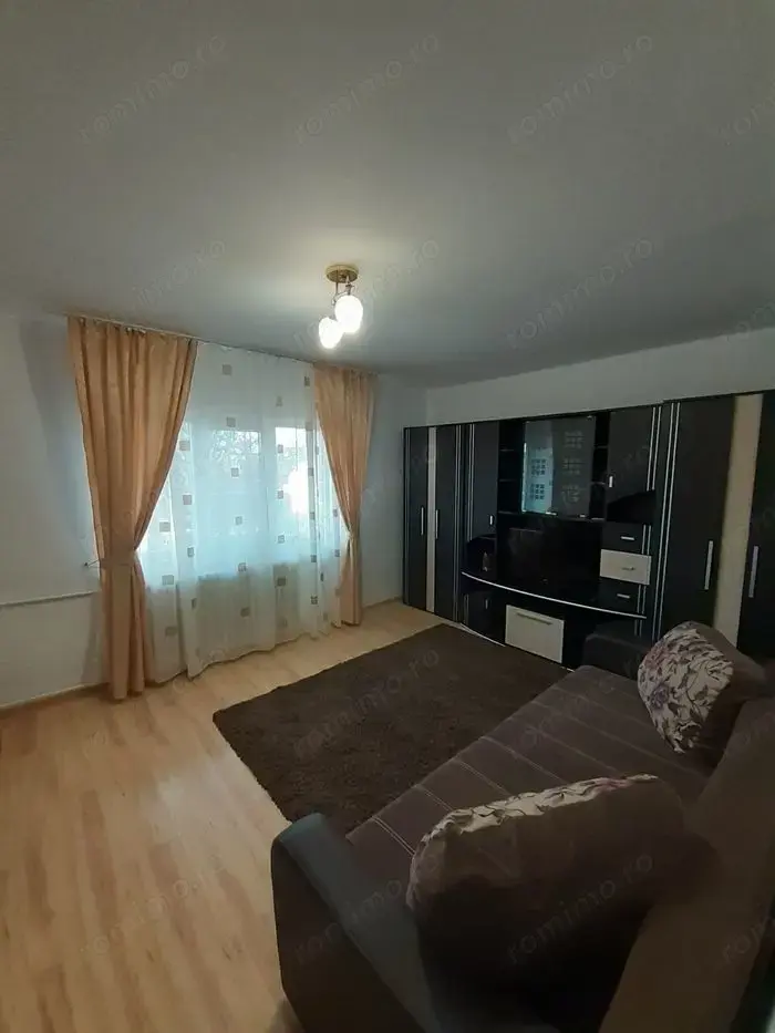 apartament 2 camere zona Universitate