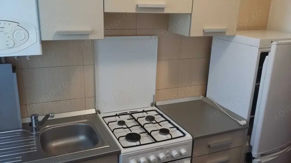 Ofer spre inchiriere garsoniera in zona Obor 