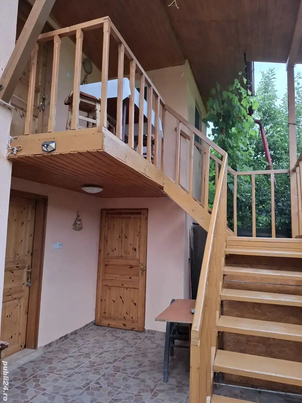 cazare zona Ocnele Mari,Ocnita 