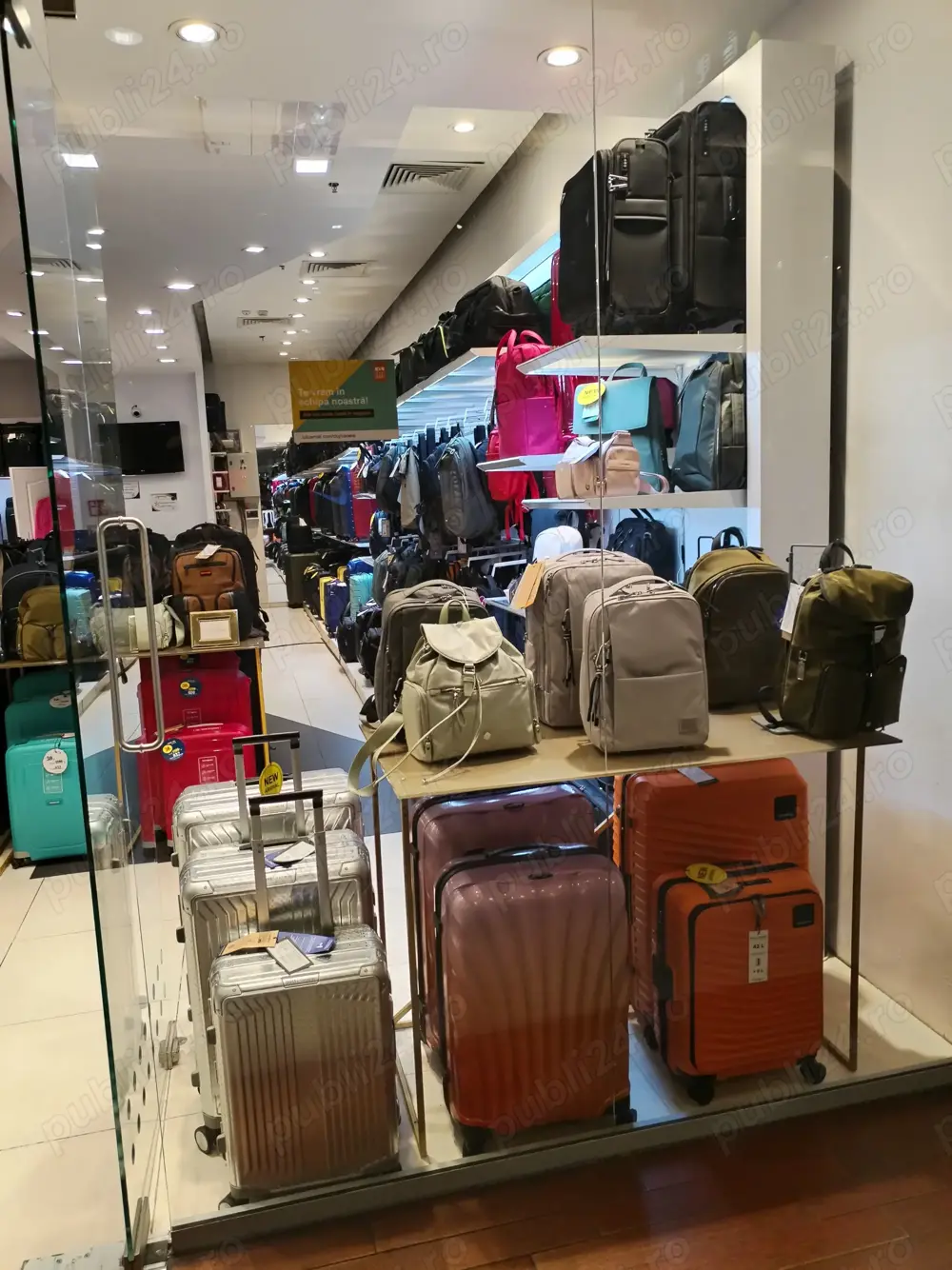 Consilier vânzări la Samsonite în Polus Cluj, Salarizare 3380 net.