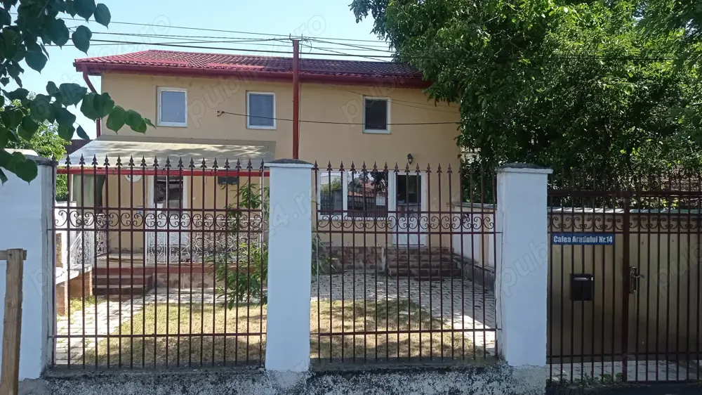 De închiriat spatiu comercial, birouri