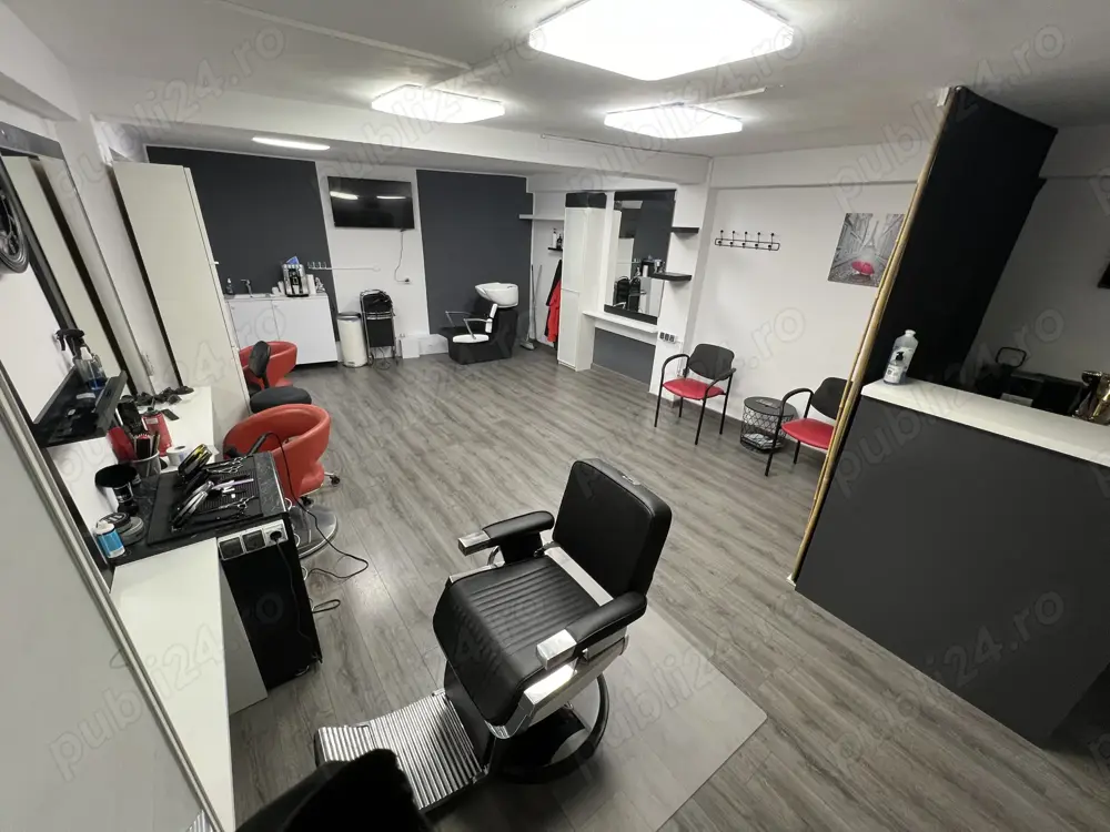 Închiriez spatiu comercial 50mp, zona RAGC , Targoviste 