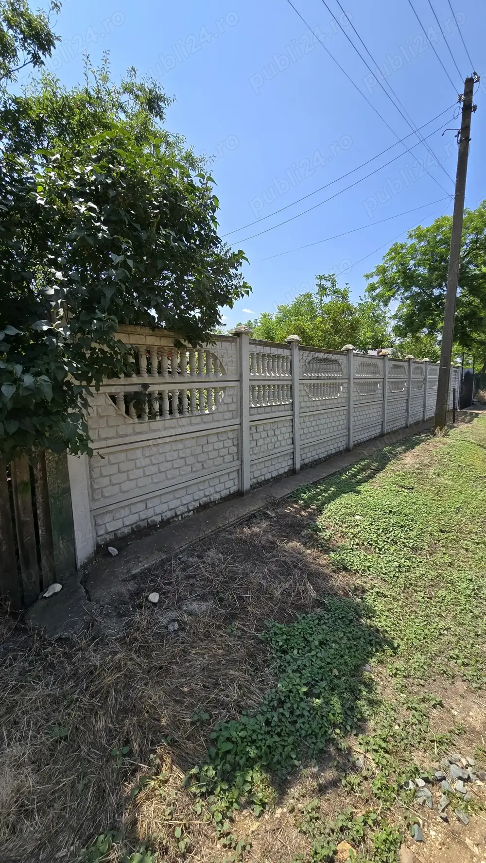 Teren si casa batraneasca