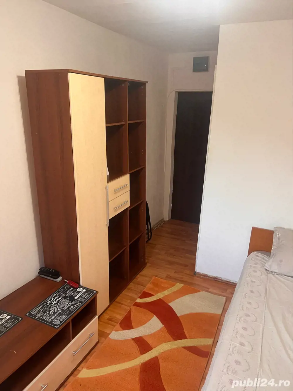 Proprietar inchiriez garsoniera Complex Studentesc