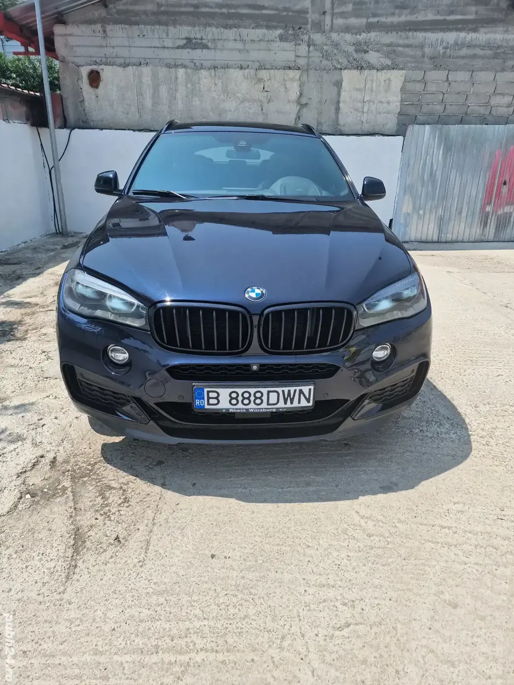 vand BMW x6 3.0d 2016