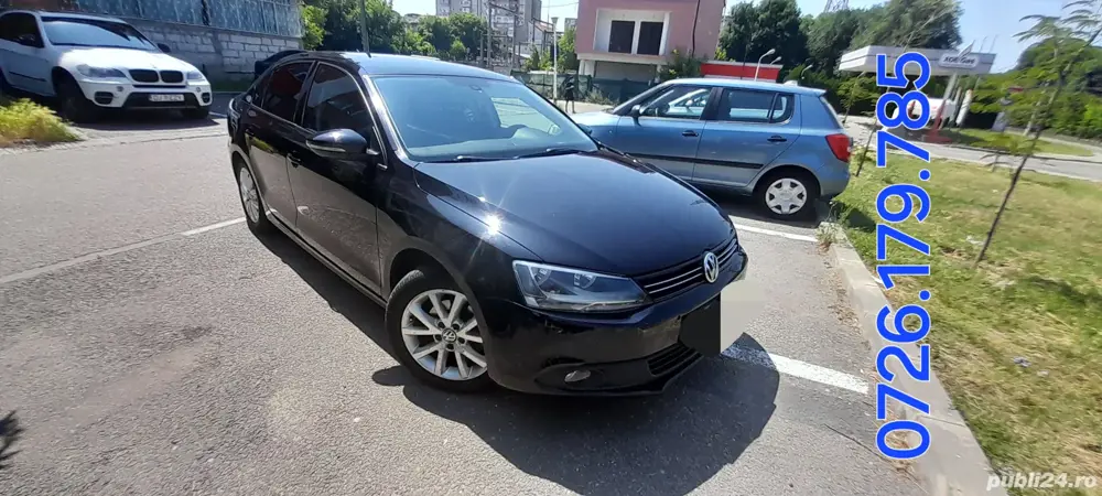  Vând Volkswagen jetta   