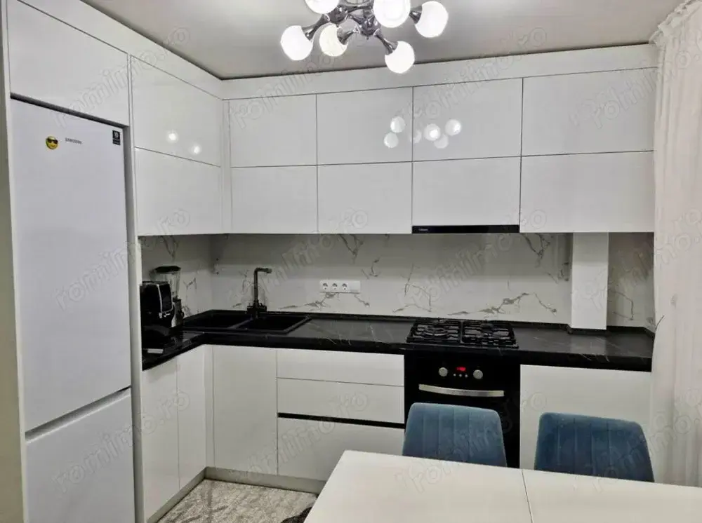 Apartament cu 2 camere de vanzare in zona Gheorghe Lazar 