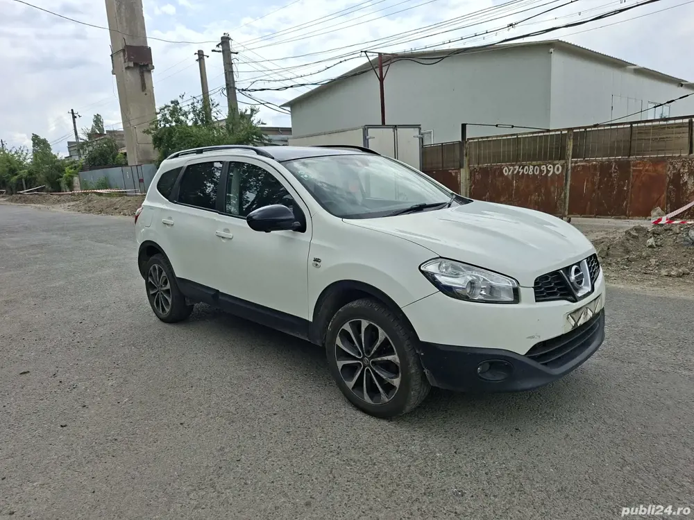 Dezmembrez Nissan Qashqai +2 1.6dci