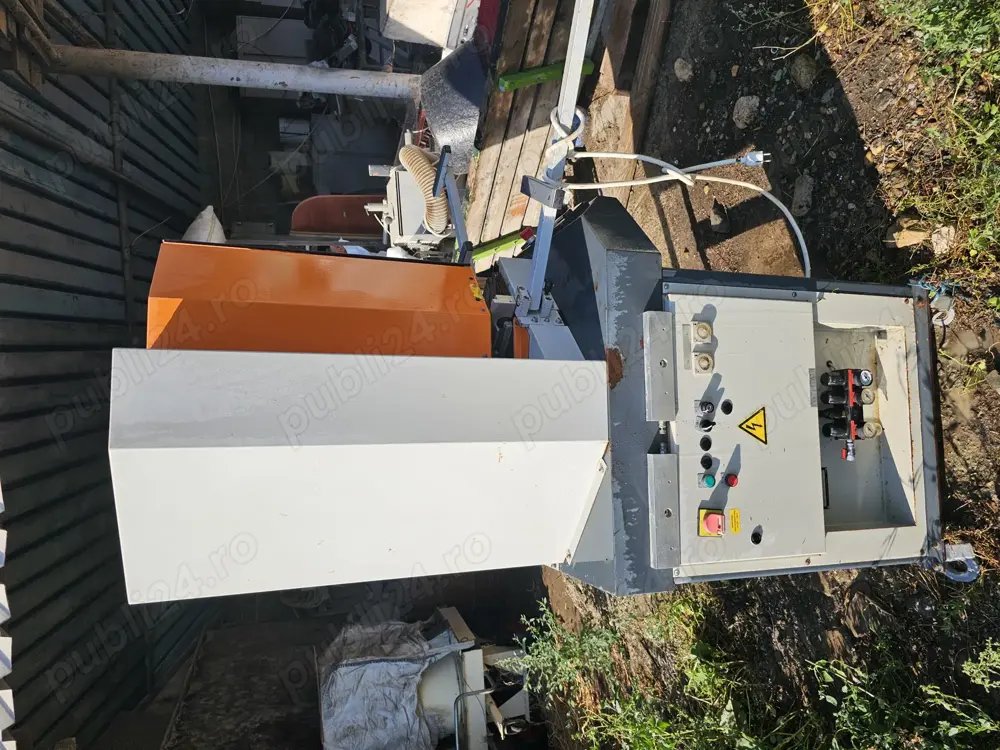 Vand masina de lipit tâmplărie pvc Elumatech 