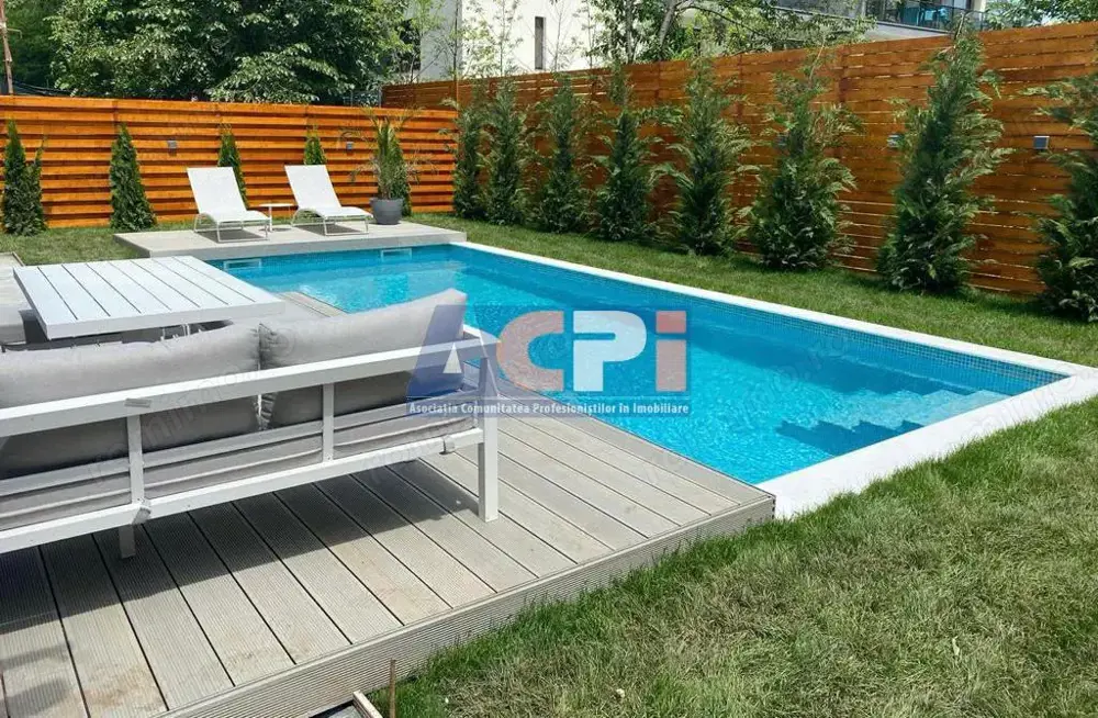 INCHIRIERE VILA 5 camere LUX cu piscina in Zona Erou  Iancu Nicolae