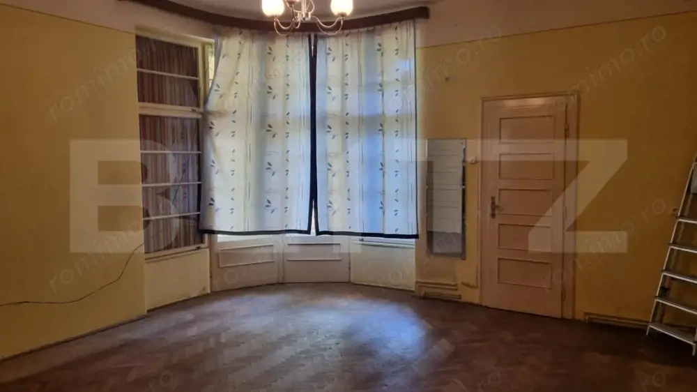 Apartament 2 camere, decomandat, 72 mp, zona ultracentrala