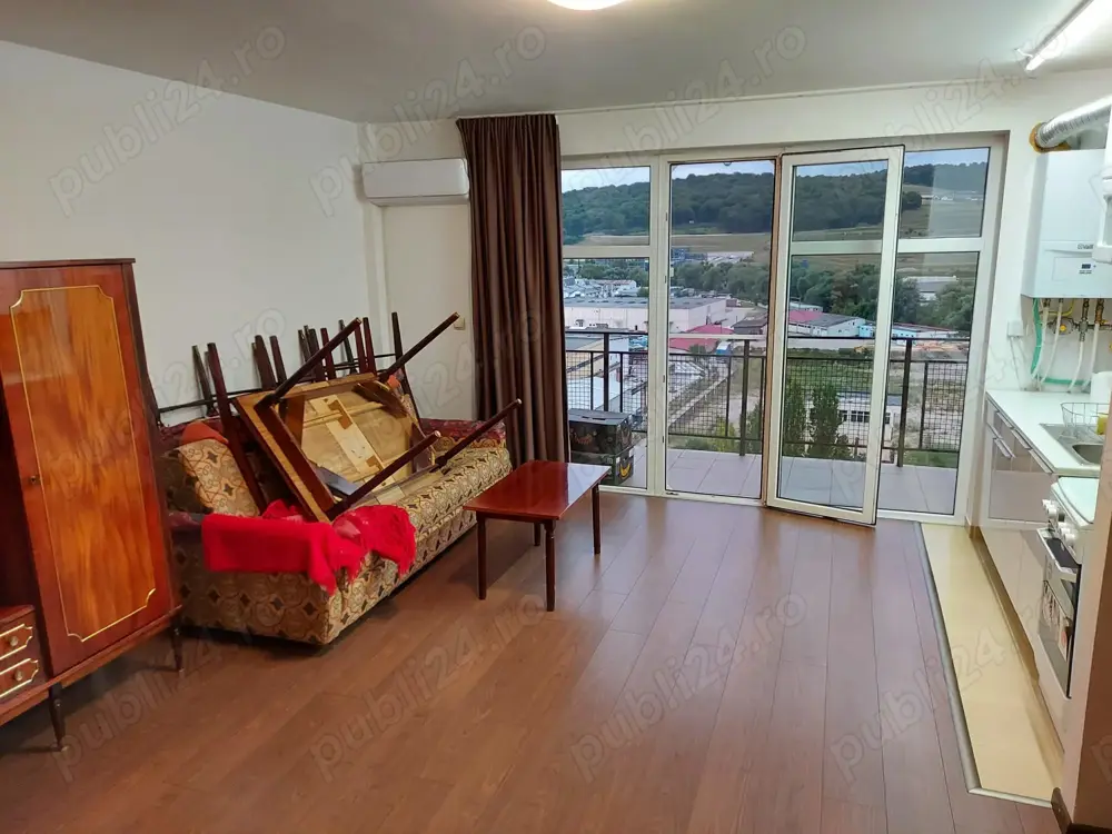 Inchiriez ap. Baciu cu posibilitate parcare auto