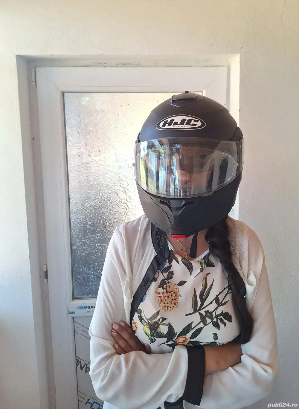 Vând cască moto HJC