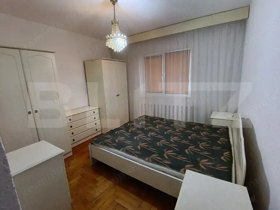 Apartament 3 camere în suprafață de mp67 și garaj sub bloc