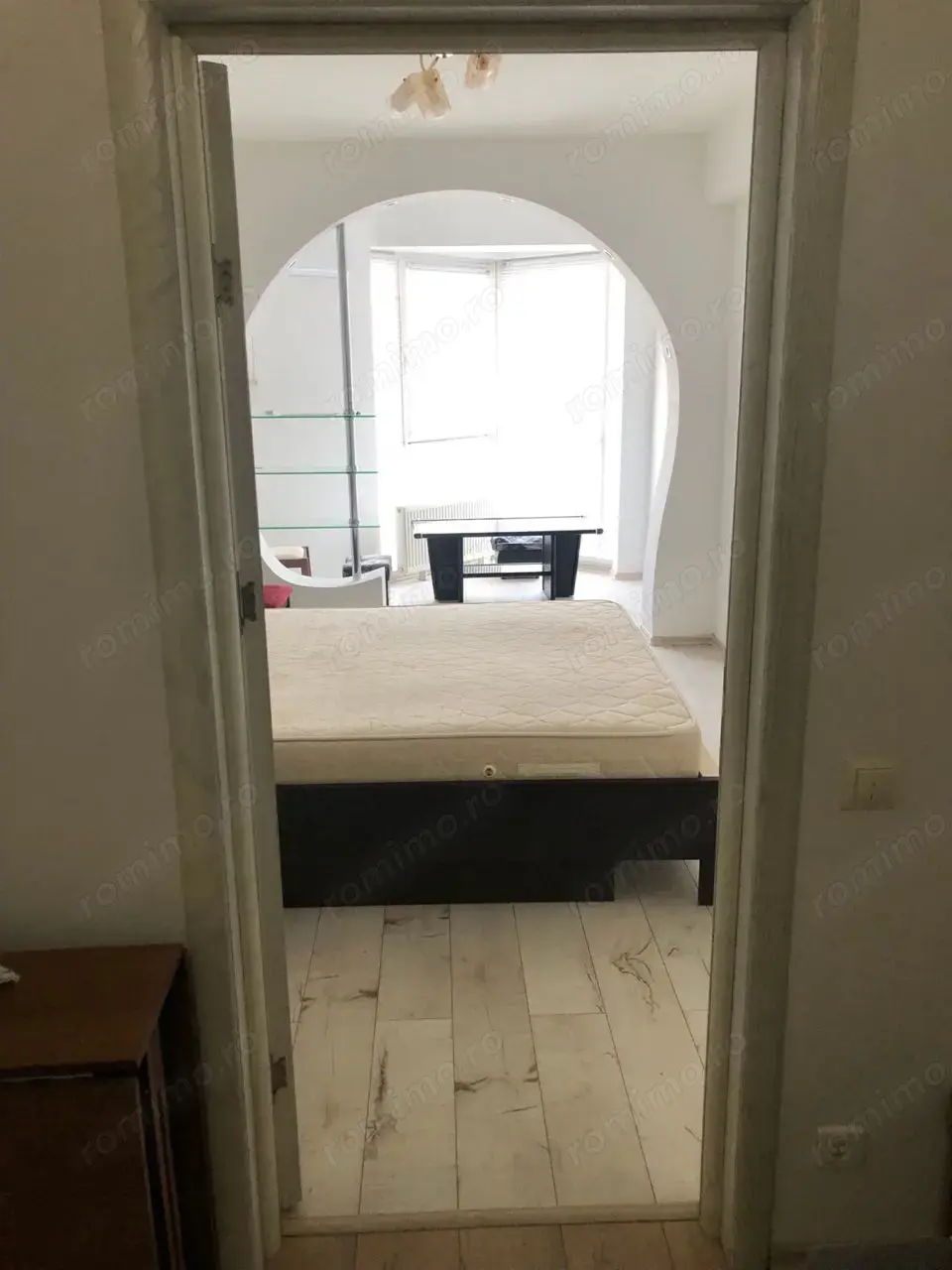 De inchriiat apartament cu o camere in zona Aradului