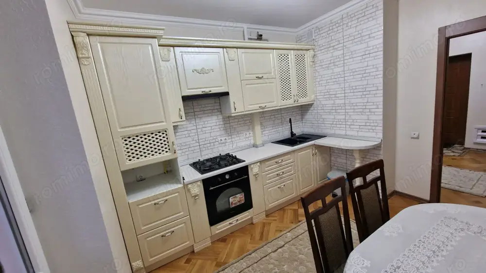 Oferim spre inchiriere garsoniera situata in zona Girocului