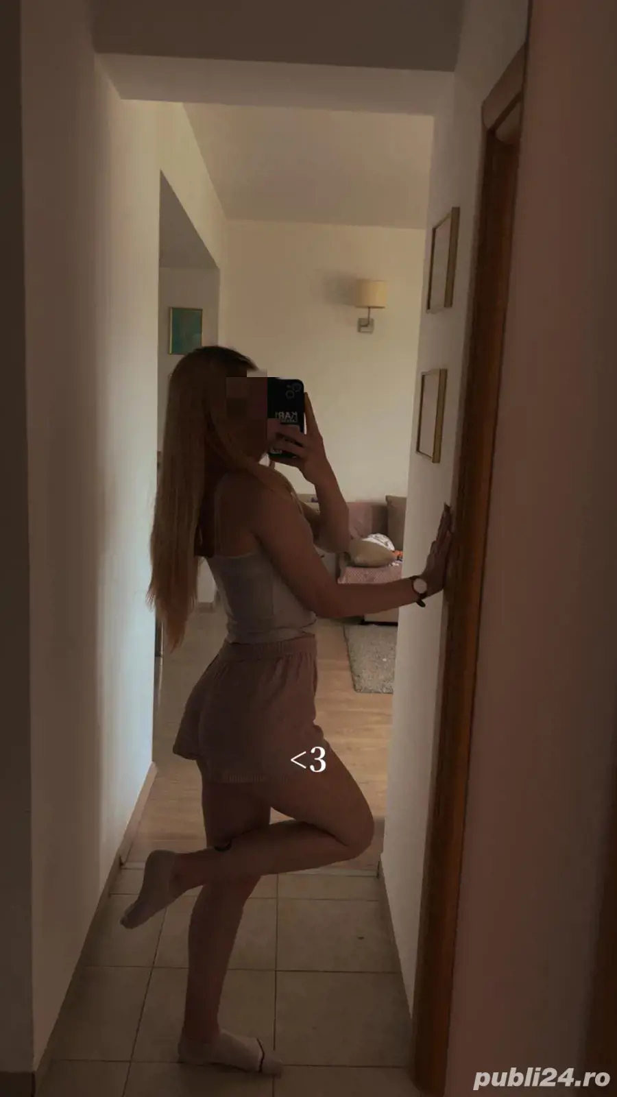 Reala100% Caut colega 