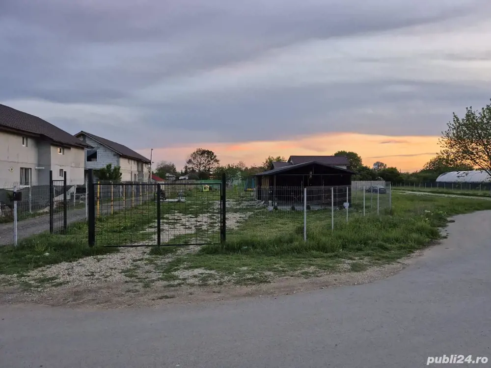 Teren intravilan de vânzare   Cornetu, Ilfov (1.200 mp  + foișor 80mp)