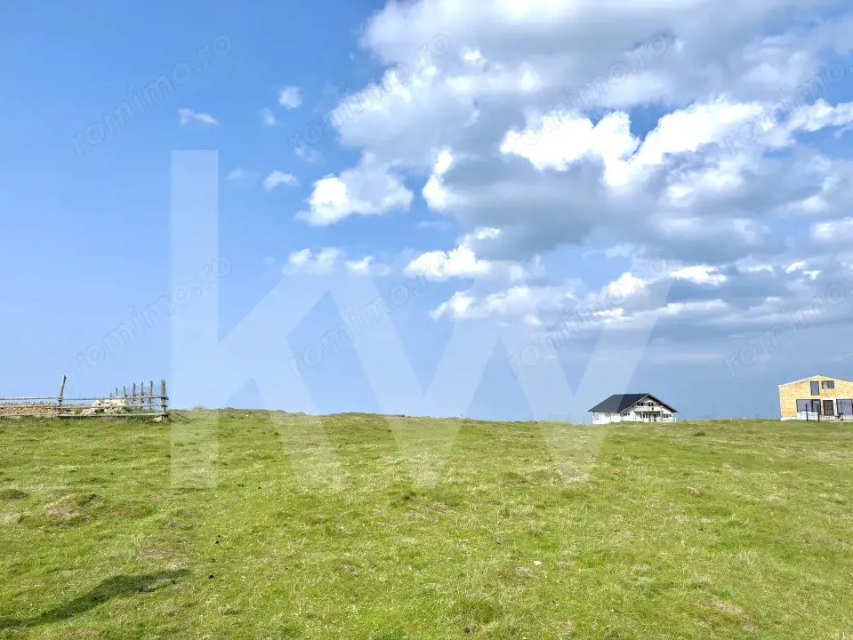 Teren Intravilan de 1003 mp în Păltiniș – Priveliste Unică, Locație de Top!