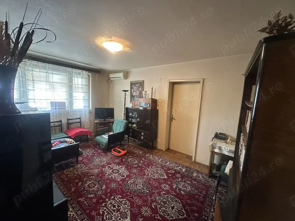 Dr. Taberei Orizont, apt.3 cam, etaj1 din 4, balcon, fara imbunatatiri, langa metrou Dr. Taberei Orizont, apt.3 cam, etaj1 din 4, balcon, fara imbunatatiri, langa metrou