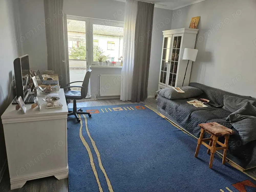 Balcescu | 2 Camere | Decomandat | Centrala Proprie.