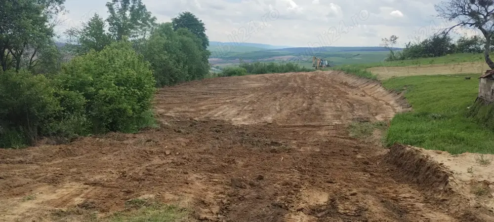 Vând teren intravilan în loc. Valcele,  com. Feleacu 