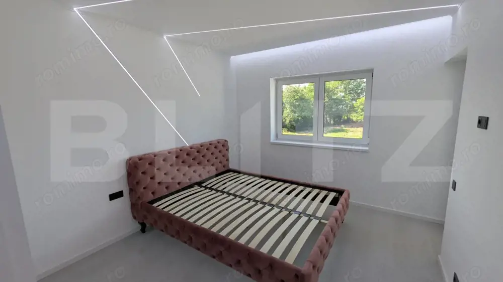 Casa tip duplex, 138 mp utili, cu piscina, 4 camere, Cetate 