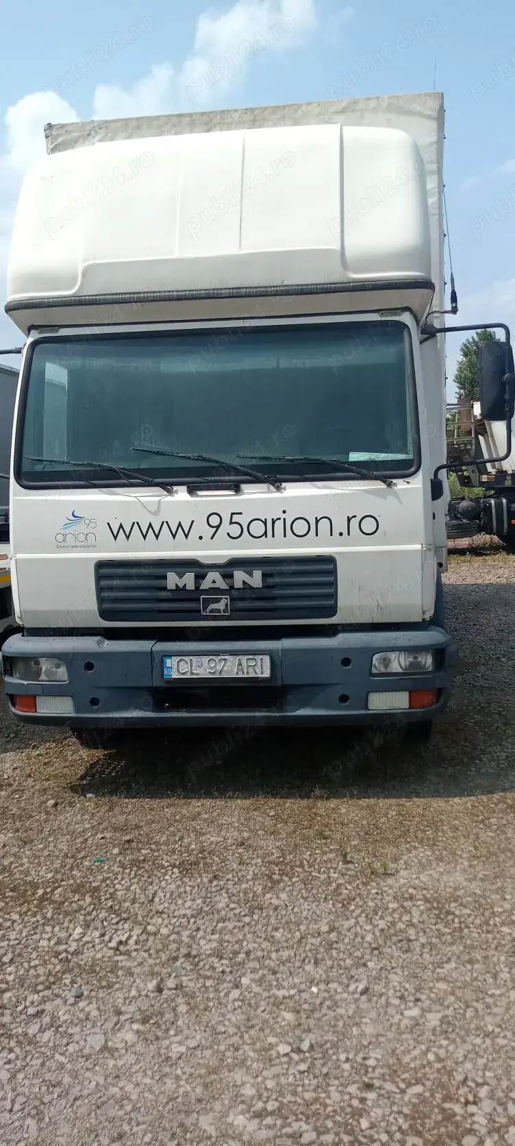 Man L2000 Prelata cu lift