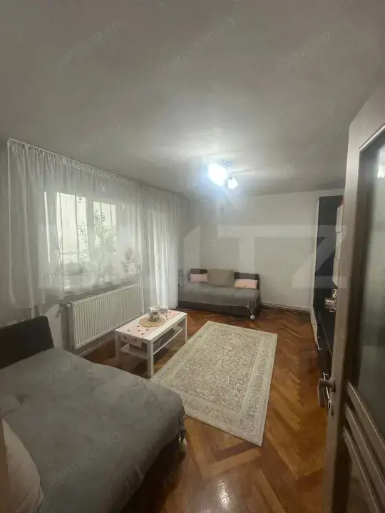 Apartament 3 camere, 65 mp + balcon 5 mp, mobilat și utilat, zonă excelentă 