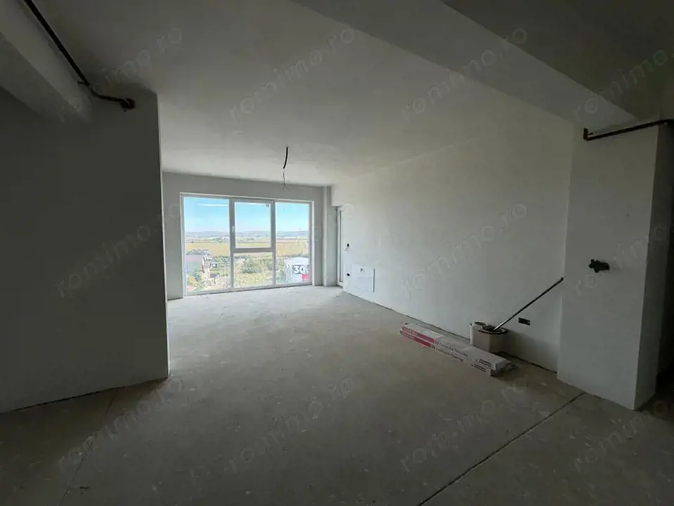 Apartament 3 camere, bloc in constructie , Radauti