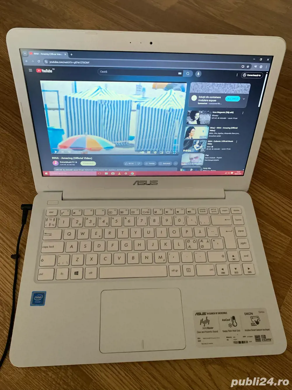 Laptop Asus Slim display 14,6,led,4gb ram ddr4,500gb memorie,Windows 10 instalat pe MMC disk 30gb.